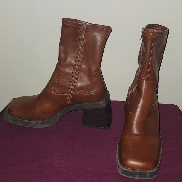 Asos Boots Design eMotive Brown Size 9 - Picture 3 of 6
